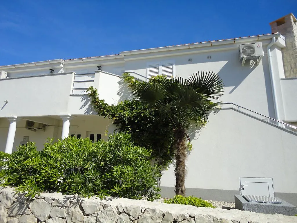 Mirakul Apartments Vir 0*,